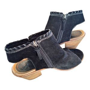 Sofft Leather Whipstitched Peep-Toe Booties Maleigha Black Suede 9.5 Comfort